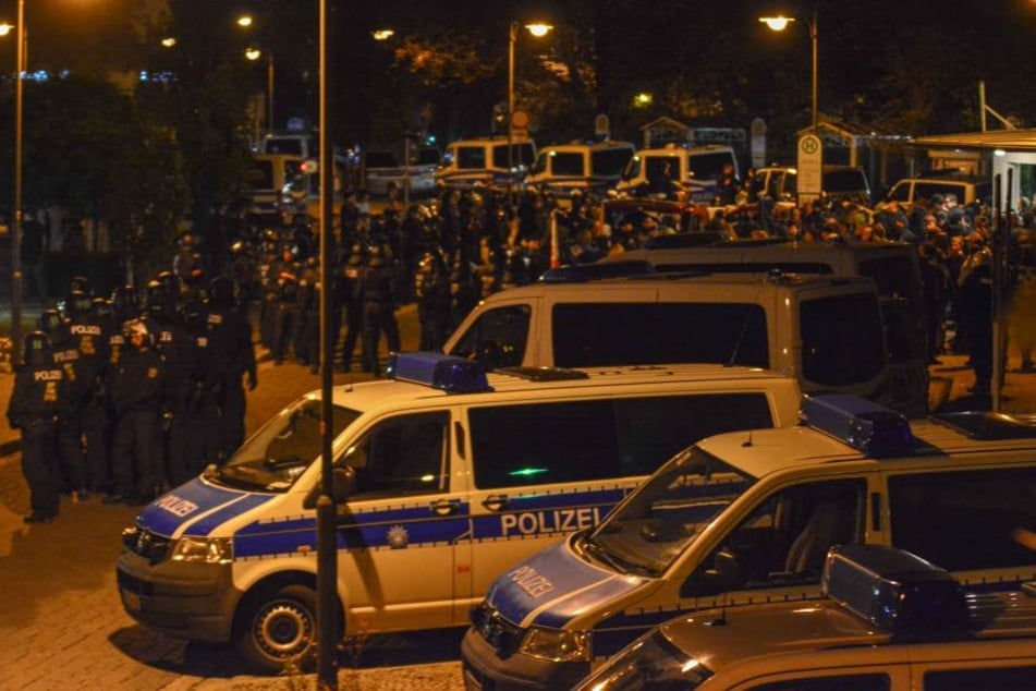 Die Polizei hatte nach den gewalttätigen Protesten in Chemnitz mit weiteren Demonstrationen gerechnet und Verstärkung angefordert.