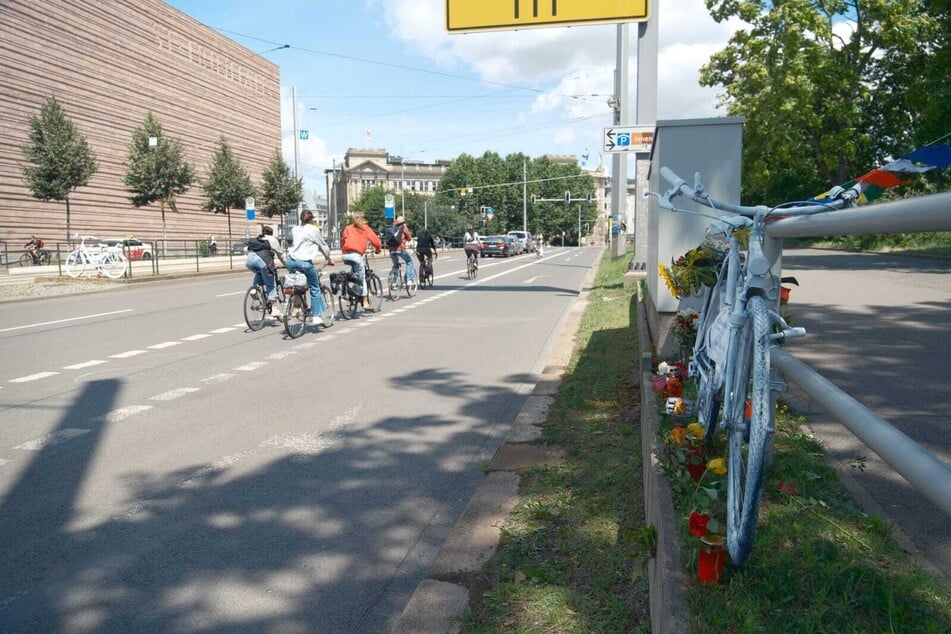 An dieser Stelle starb am vergangenen Donnerstag eine 33 Jahre alte Fahrradfahrerin.