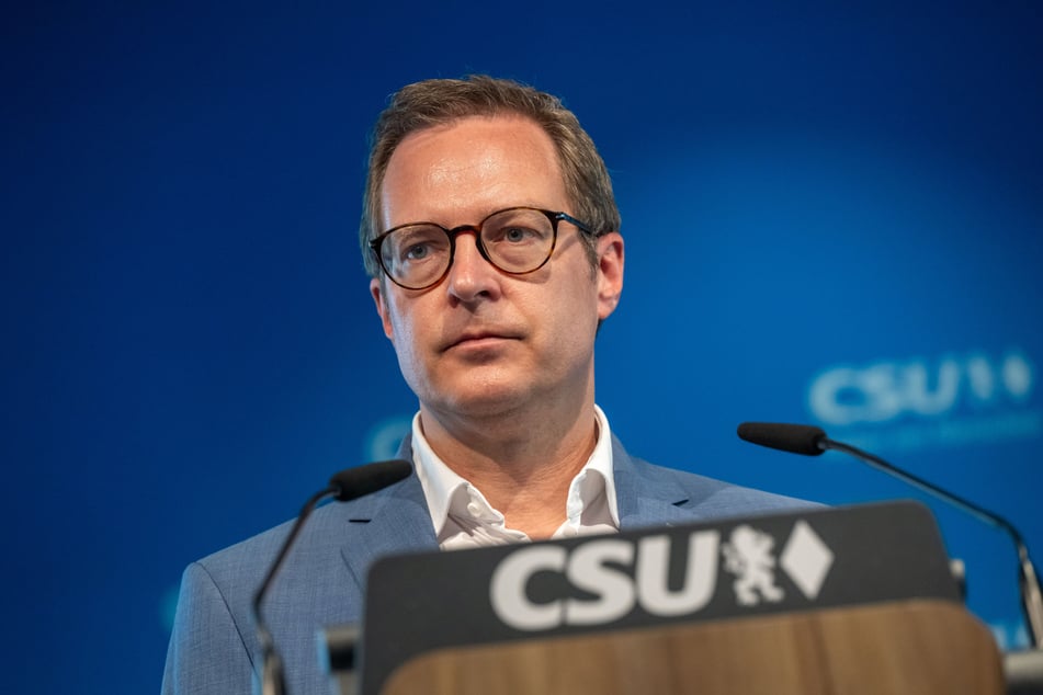 Martin Huber (46, CSU) hat eine klare Haltung.