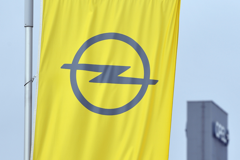 Der Autohersteller Opel ruft etwa 570.000 Autos des Modells Insignia A in die Werkstätten. (Symbolfoto)