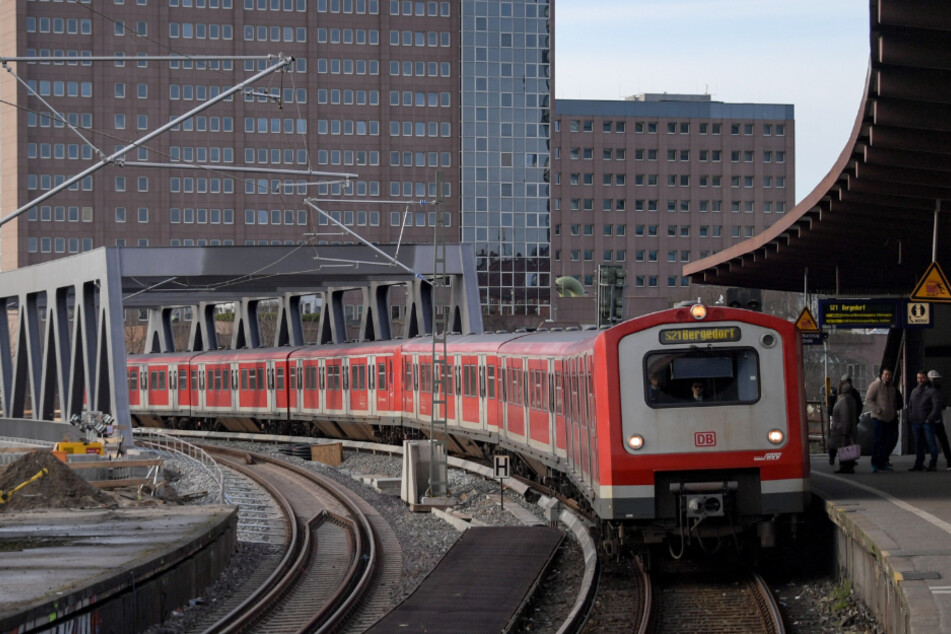 HVV: Sperrungen und Umleitungen wegen neuer Überführung am Berliner Tor