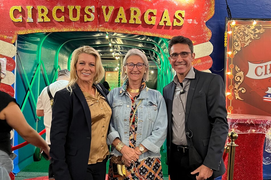 Gisela Müller-Milano (71, M.) ist Direktorin im Dresdner Weihnachts-Circus traf Katya und Nelson Arata-Quiroga - die Chefs vom "Circus Vargas".