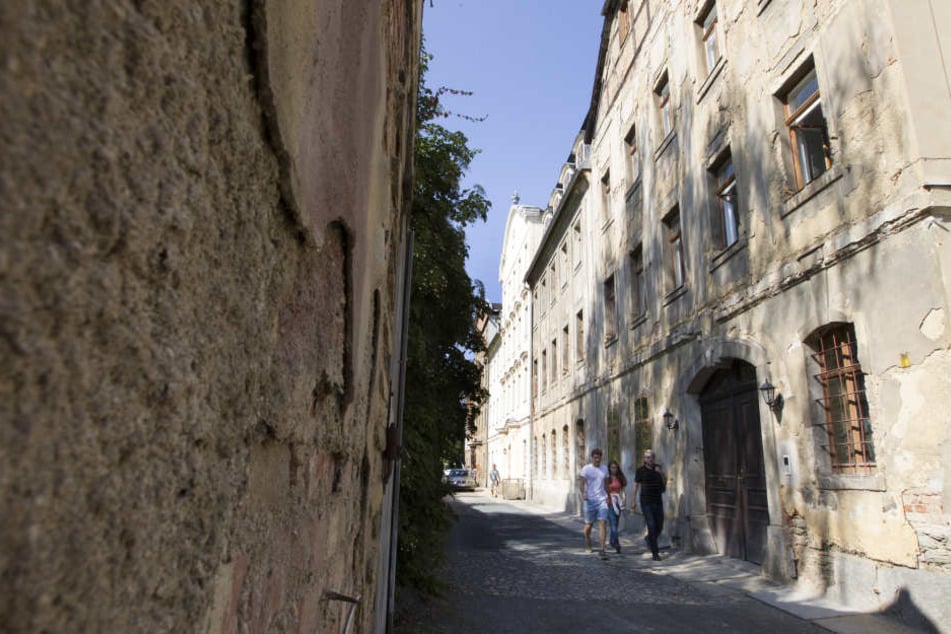 Im Stadtteil Elsteraue soll wieder Leben in die Fabrik-Ruinen einziehen.
