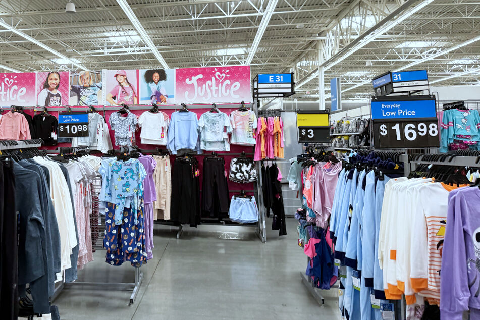 Smart Shoppers Are Racing to Walmart for These Post-Black Friday Steals