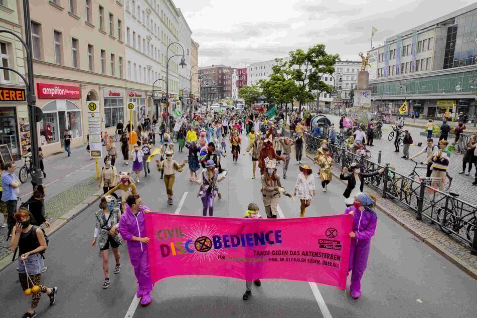Umweltaktivisten protestierten in Berlin.