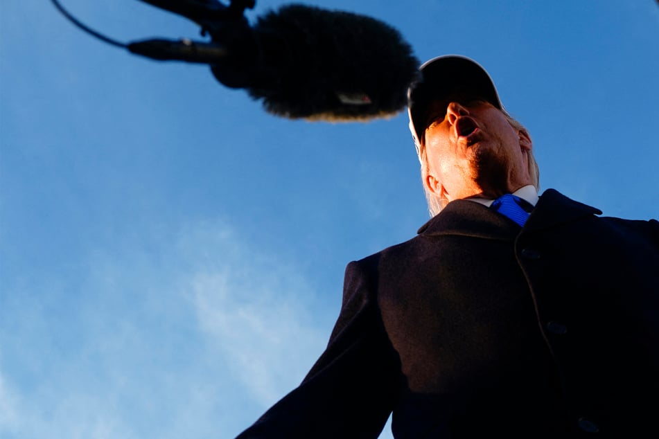 Trump praises unpaid TSA agents and blames Democrats for DHS shutdown in rambling post