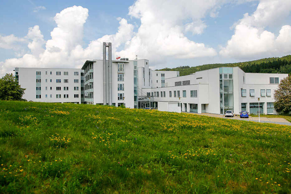 Krankenhäuser wie die Asklepios-Klinik in Sebnitz könnten bald ganz regulär Patienten aus dem Nachbarland behandeln.