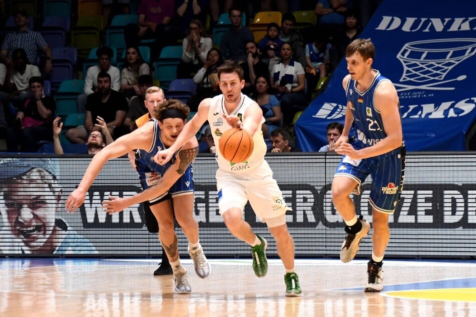 Grayson Murphy (25, M.) wechselt von den Dresden Titans zu den Los Angeles Lakers.