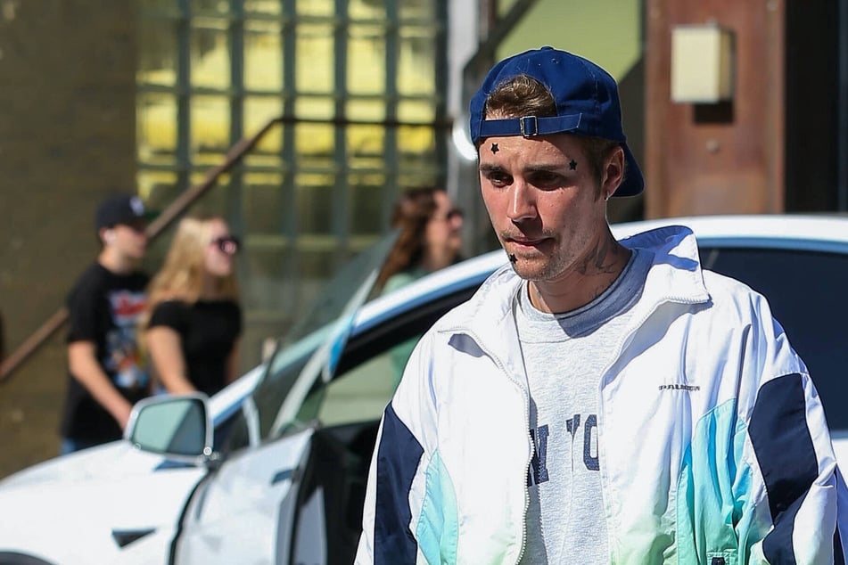 Is Justin Bieber going on tour after dropping SWAG?