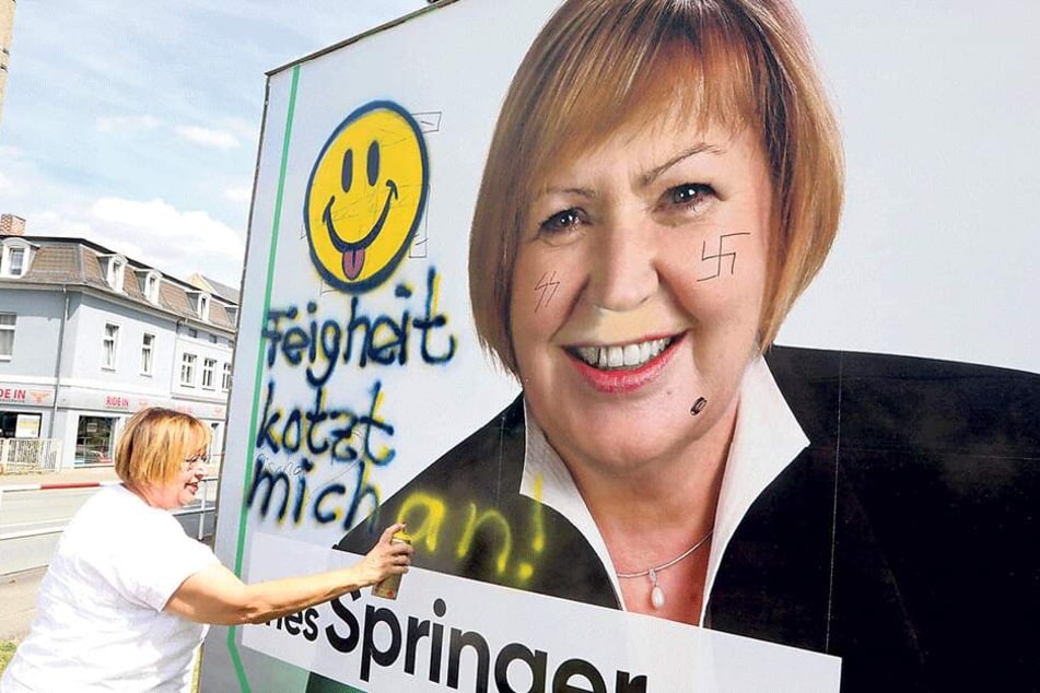 Ines Springer schritt nach der Hakenkreuzattacke zur Spraydose und Selbsthilfe.