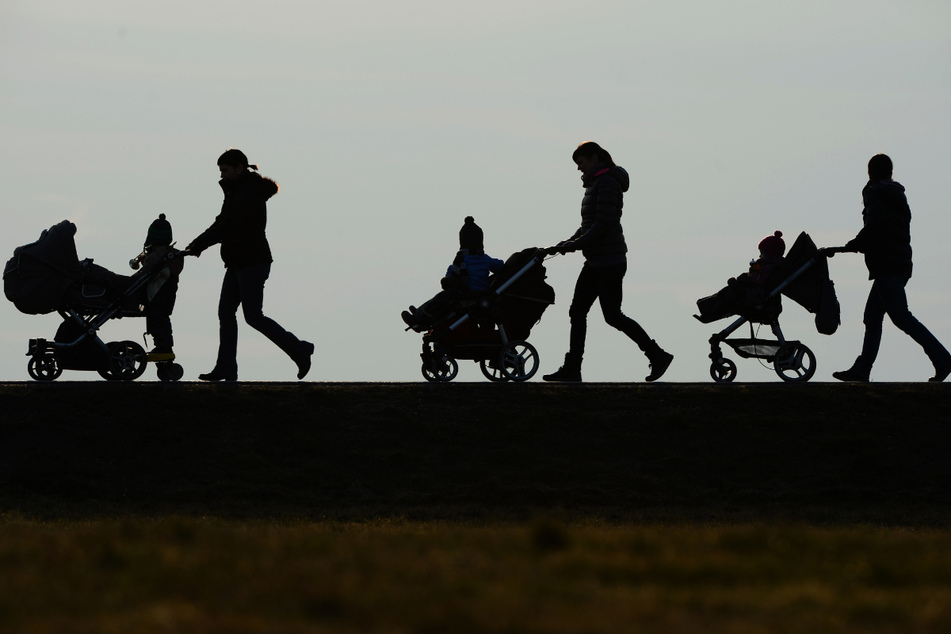 Geburtenrate in Deutschland deutlich gesunken: "Krisen verunsichern die Menschen"