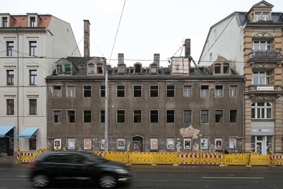 Es soll einem Neubau weichen: das zum Abriss freigegebene Haus aus dem 18. Jahrhundert in der Nachbarschaft zum Milchladen.