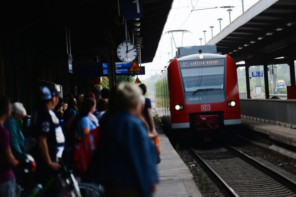 Seit Sonntagmorgen fahren wieder Züge in Erfurt. (Symbolbild)