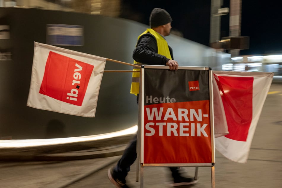 Für Freitag hat die Gewerkschaft Verdi zum Streik im Nahverkehr aufgerufen - auch in Bayern.