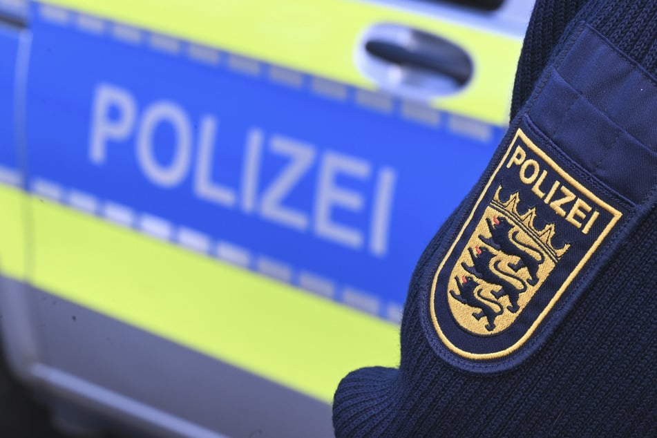 Die Polizisten konnten die Fünfjährige wohlbehalten ihrer Mutter übergeben. (Symbolbild)