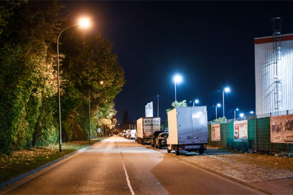 Eine Straße im Industriegebiet Nord in Freiburg, unweit eines Disco-Geländes.