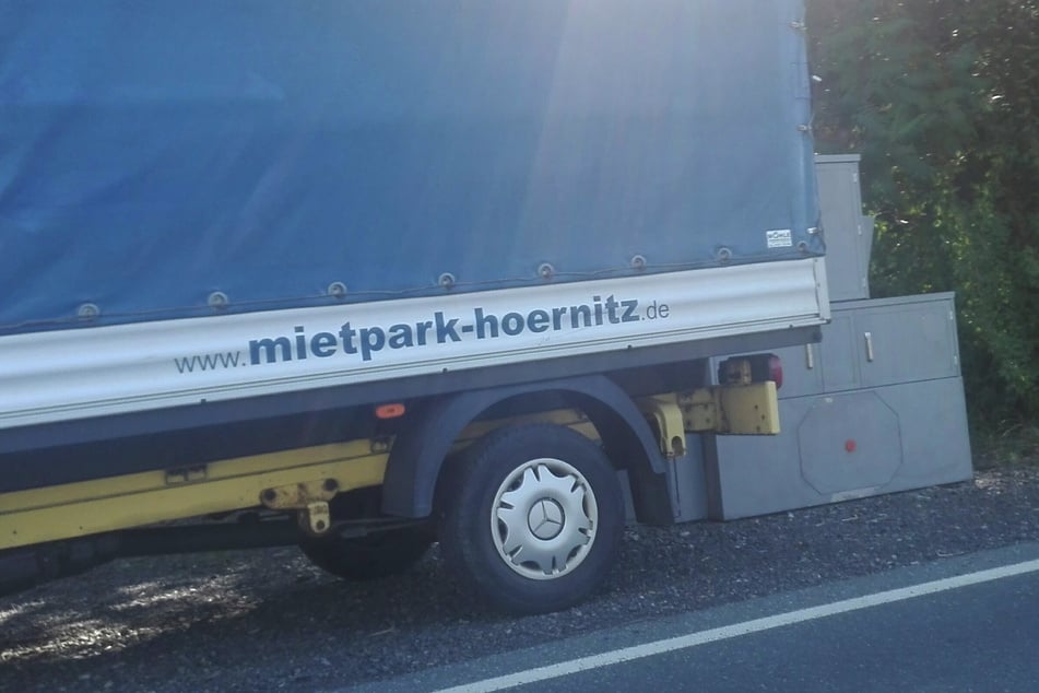 Blitzer in Görlitz erneut außer Gefecht gesetzt: Erst eingeparkt, dann besprüht!