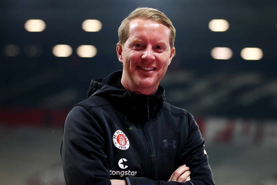 Trainer Timo Schultz (45) hat bei dem Konkurrenzkampf gut lachen.