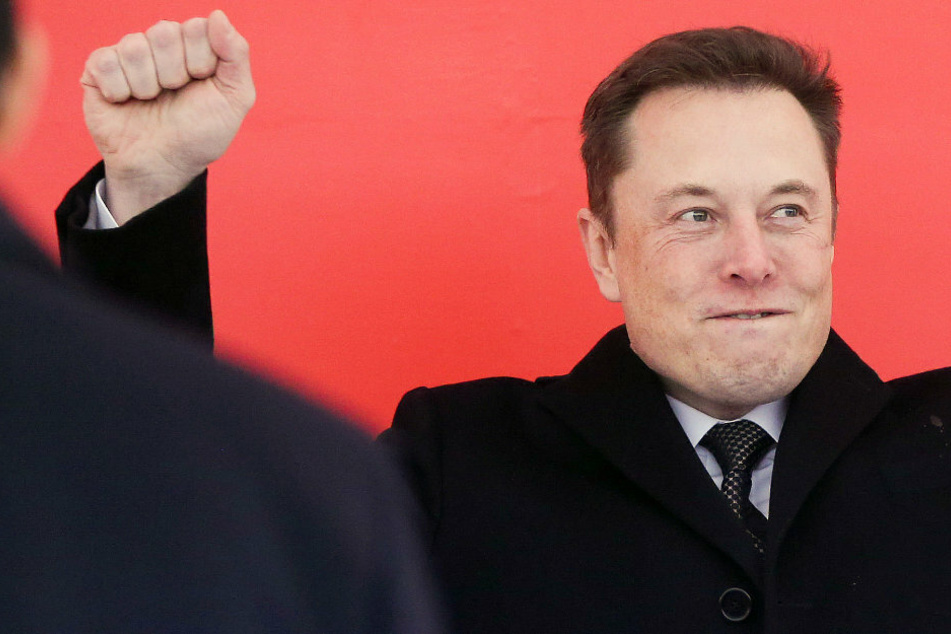 Dank Chip von Elon Musk soll man Musik direkt ins Gehirn streamen können