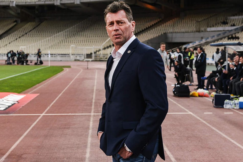 Der frühere Trainer der Profimannschaft, Michael Skibbe, kehrt als Nachwuchscoach zum BVB zurück.