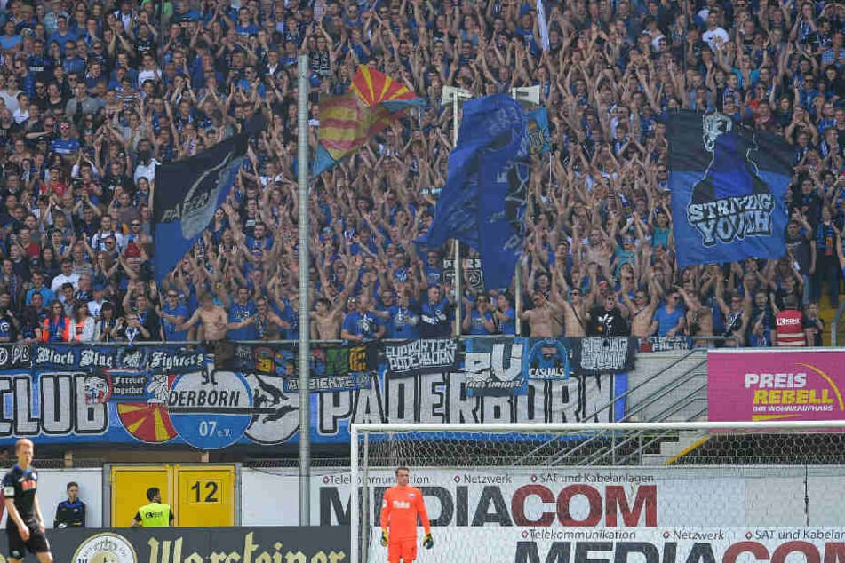 Die Fans unterstützten ihre Mannschaft ohne Pause.