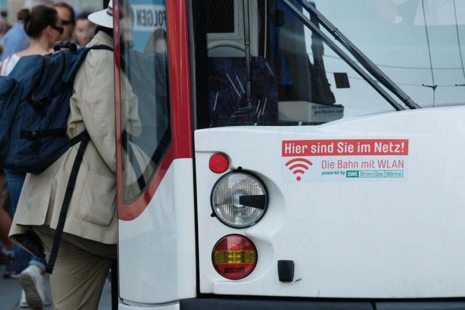 Schon wieder wurde eine Straßenbahn in Jena beschossen. (Symbolbild)