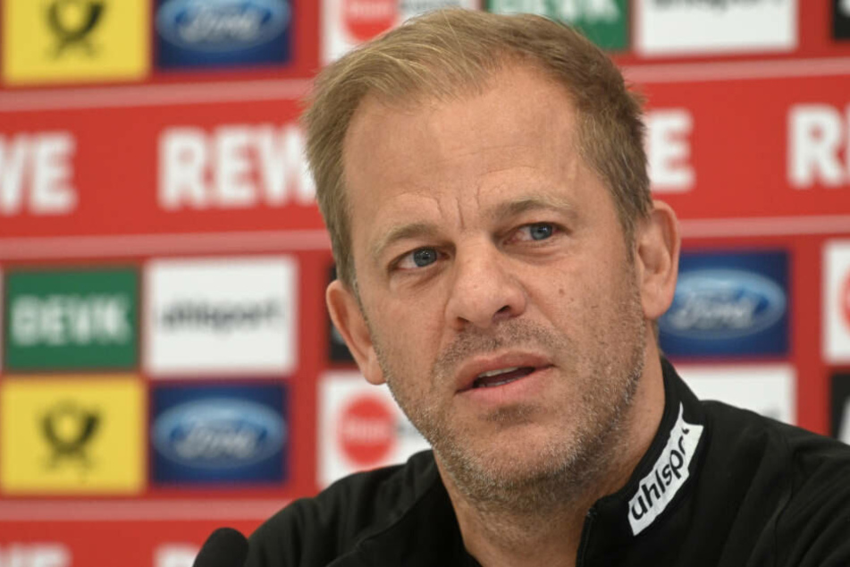 Markus Anfangs Vater Dieter hatte am vergangenen Mittwoch vor der Partie des FC in Duisburg (4:4) einen Herzinfarkt erlitten.