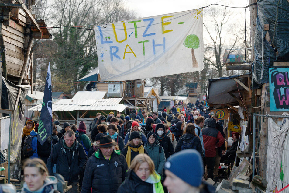 Die Räumung des von Aktivisten besetzten Lützerath könnte schon in wenigen Tagen stattfinden.