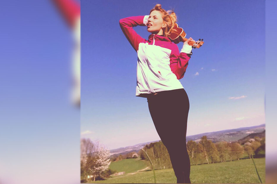 Lisa Wohlgemuth (27) wird mit Ukulele auftreten.