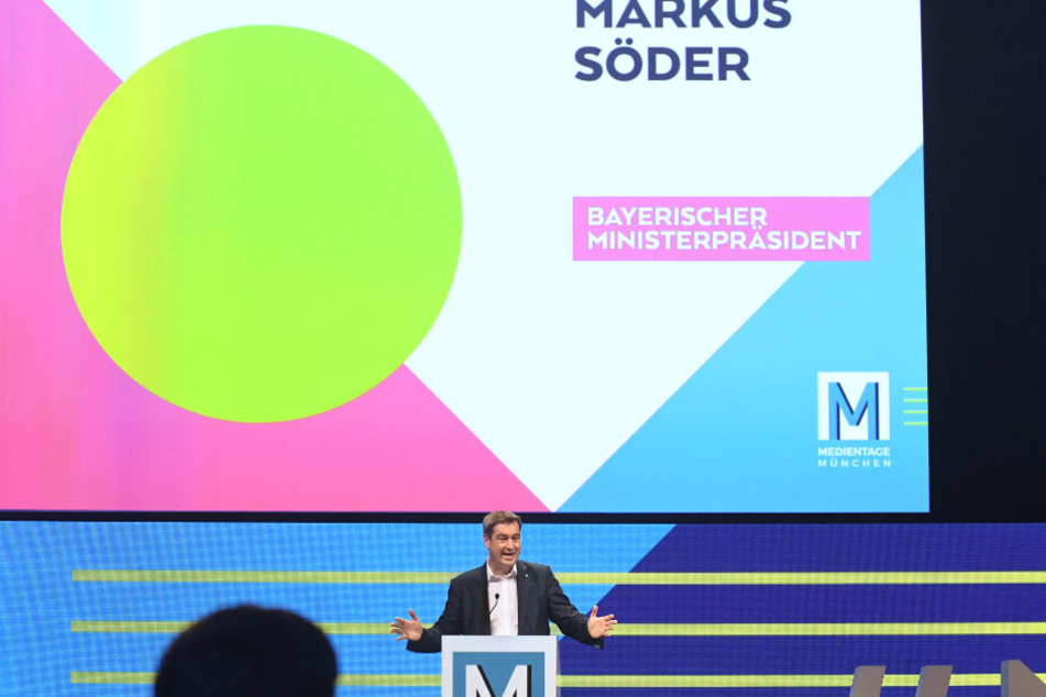 Markus Söder (CSU), Ministerpräsident von Bayern, spricht auf der Hauptbühne bei den 33. Medientagen München.