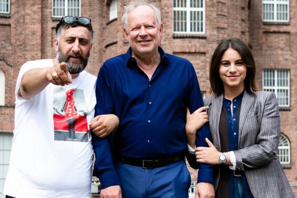 Der 42-Jährige stand neben Axel Milberg und Almila Bagriacik für den neuen NDR-"Tatort" vor der Kamera.