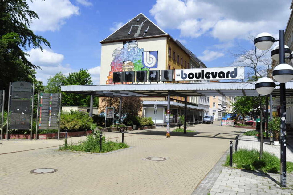 Nach jahrelangem Verfall wird der Brühl langsam wieder zu einem lebenswerten
Viertel.