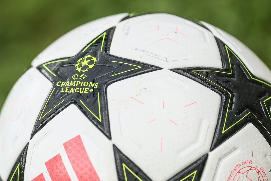 This is the new ball for the 2024/25 Champions League.