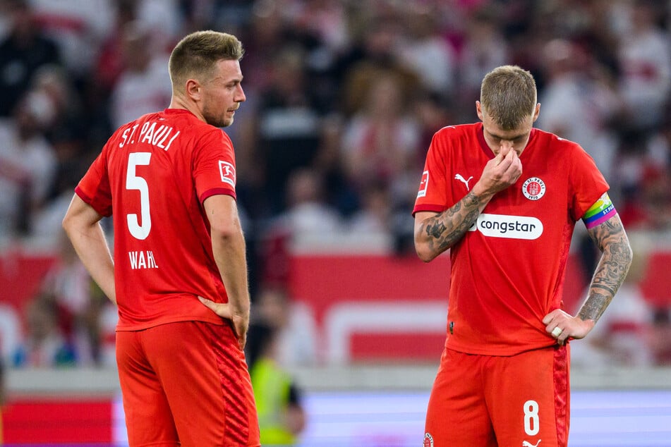 Hauke Wahl (32, l.) ist in den Fokus des VfL Wolfsburg geraten.