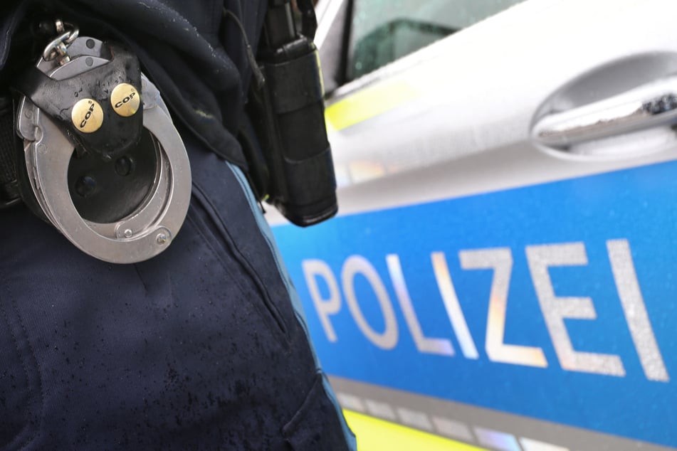 Die Polizei konnte den 17-Jährigen festnehmen. (Symbolbild)