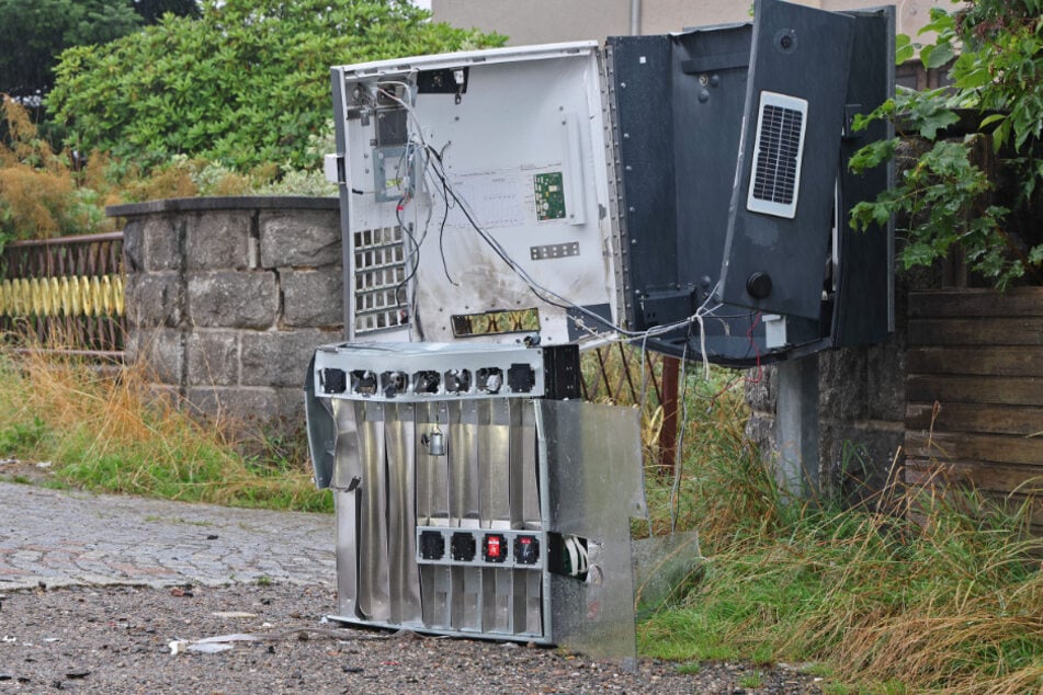 Auch in Heinrichsort war der Zigarettenautomat nach der Explosion zerstört.