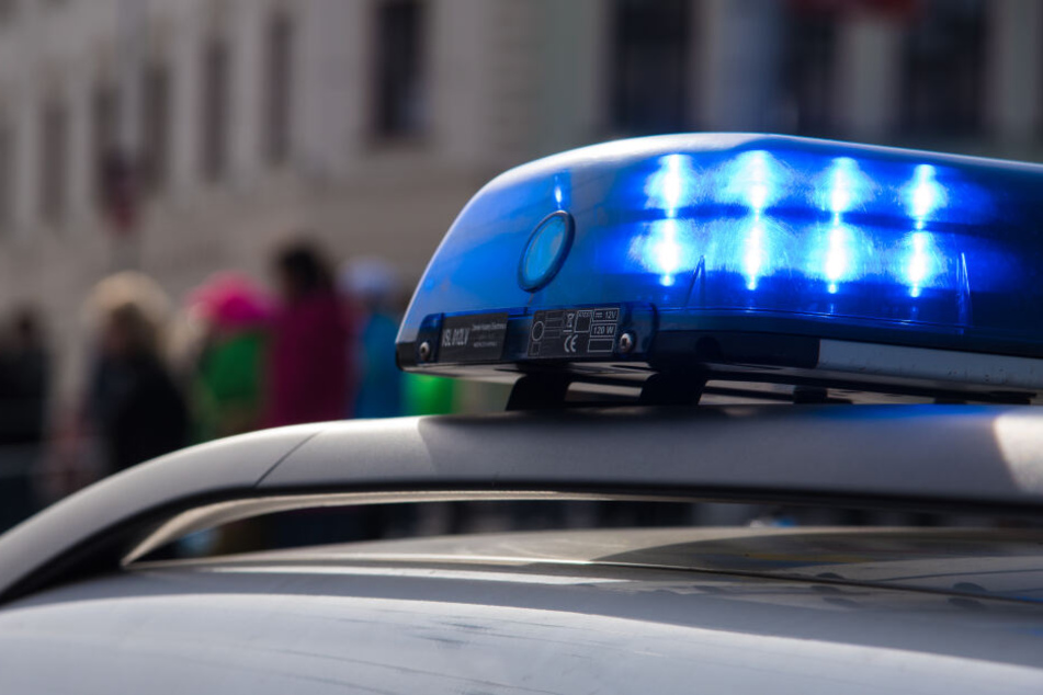 Die Polizei geht von einem Mordfall aus.