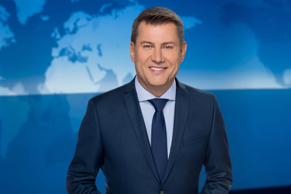 "Tagesschau"-Chefsprecher Jens Riewa (61) verkündete am Sonntag eine Neuerung bei den Wochenendausgaben der "Tagesthemen". (Archivfoto)