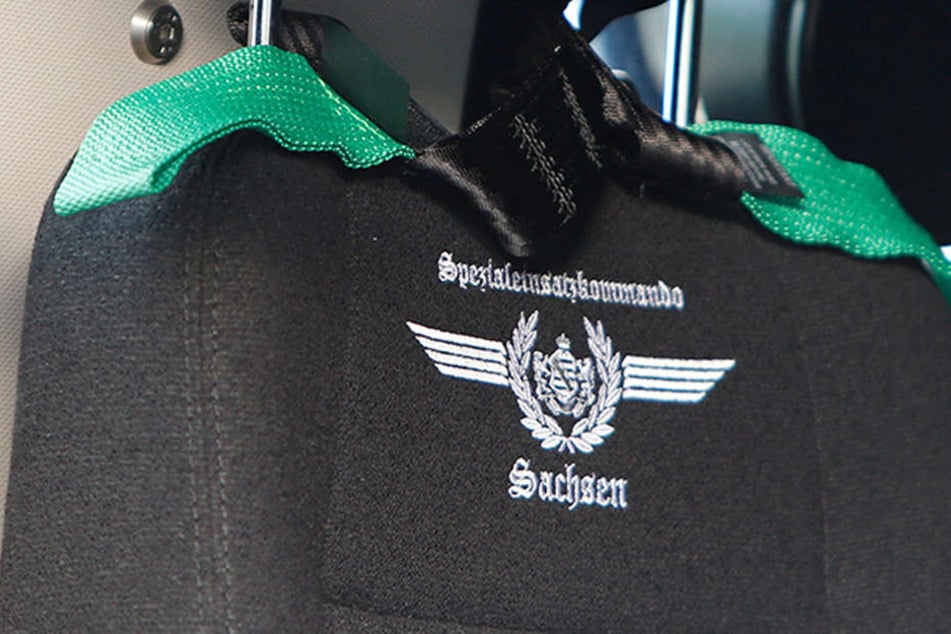 Kritiker sahen in dem Logo zu viel Ähnlichkeit zur NS-Symbolik.