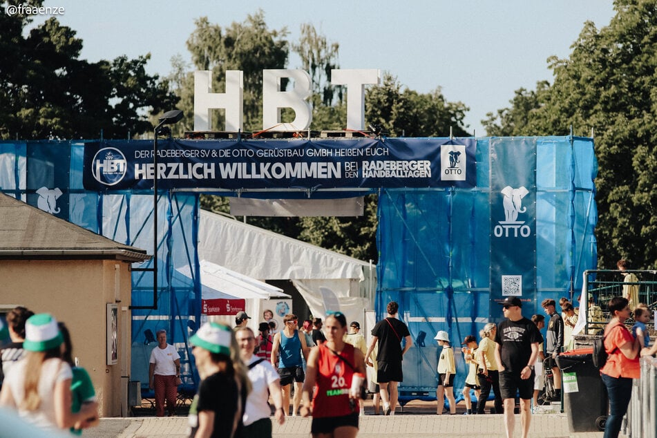 Auch bei den Radeberger Handballtagen wird das WM-Spiel ab 22 Uhr gezeigt.