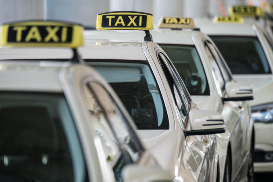 Eine Routinekontolle wurde dem Taxifahrer zum Verhängnis. (Symbolbild)