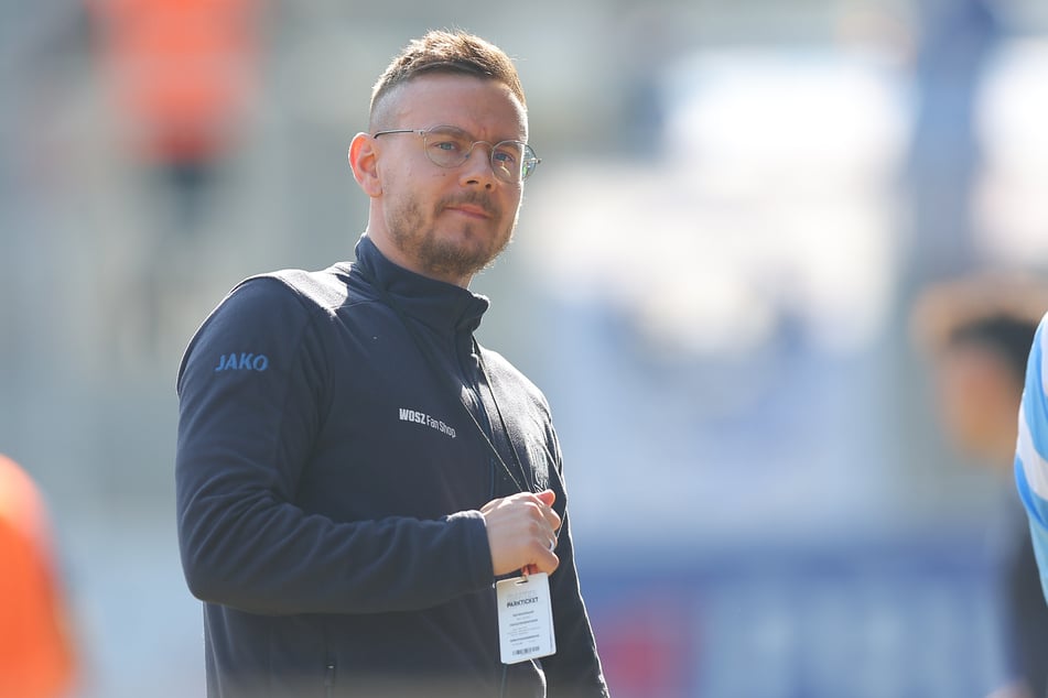 CFC-Sportdirektor Chris Löwe erklärt, dass das Wintercamp die Mannschaft sportlich und menschlich voranbringen soll.