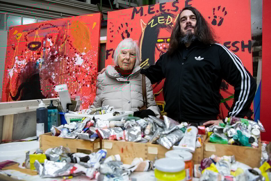 Brigitte Meese hielt ihrem Sohn Jonathan (56) den Rücken frei.