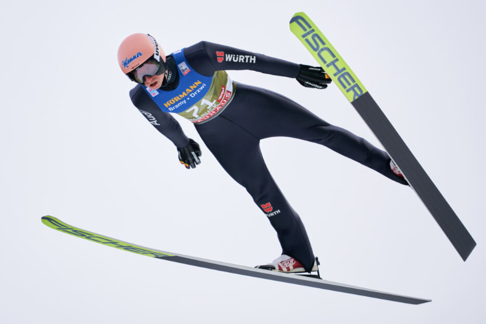 Karl Geiger in Aktion an der tückischen Bergisel-Anlag in Innsbruck.