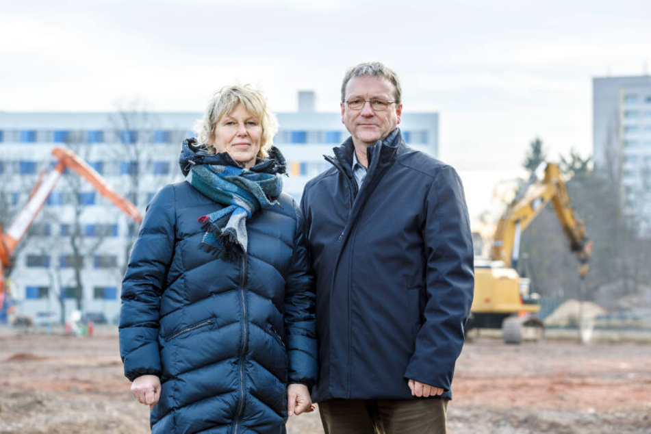 Elke Mühlbauer (60), Niederlassungsleiterin des SIB - Dresden II, und Matthias Rudolph (57), Sachgebietsleiter Ingenieurbau.