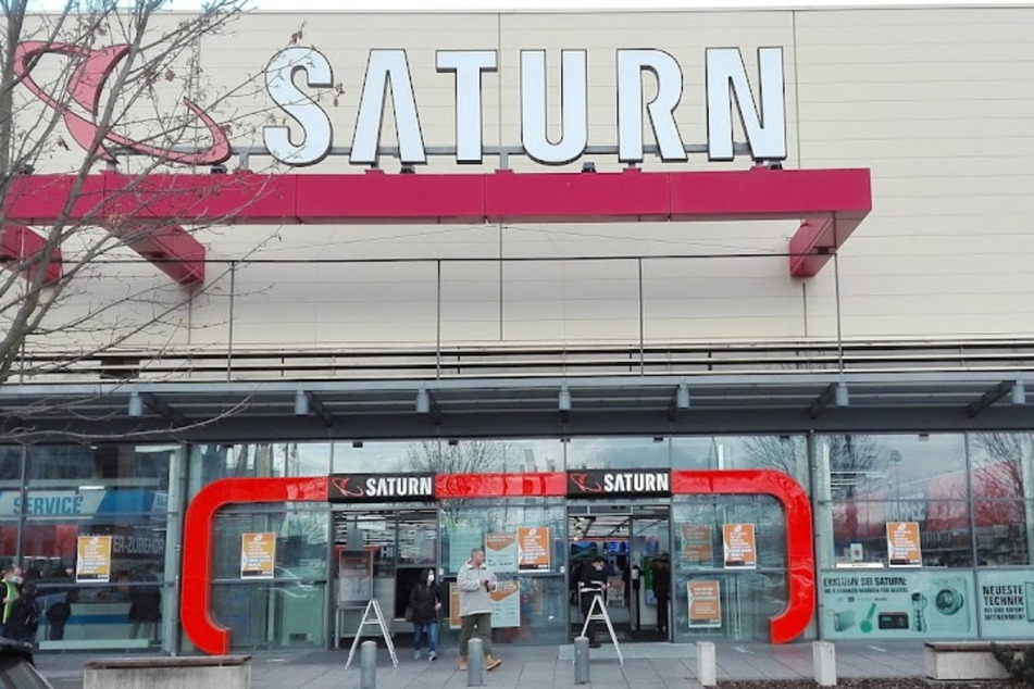 Saturn Koblenz am Ikea - An der Römervilla 3.