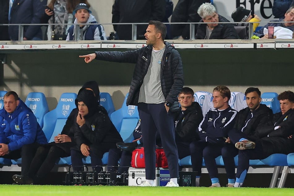 CFC-Trainer Benjamin Duda hat für seine Mannschaft eine kulinarische Motivation organisiert - mithilfe von Mama Duda.