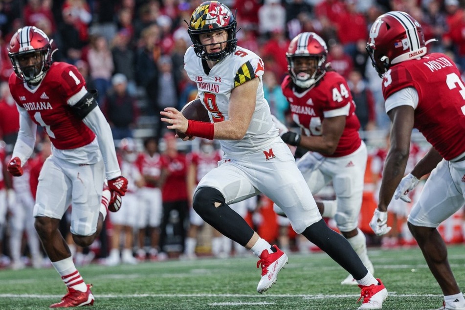 Maryland Terps' backup quarterback Billy Edwards Jr. (c.) is set to replace starter Taulia Tagovailoa if he cannot compete on Saturday against Northwestern due to injury.