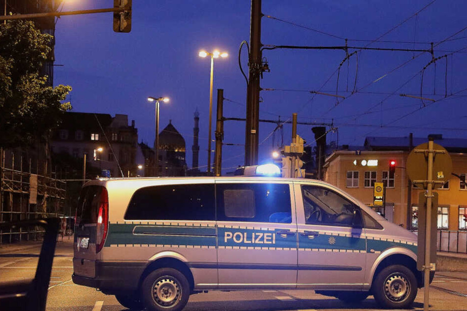 Polizeiwagen im Einsatz (Symbolbild)