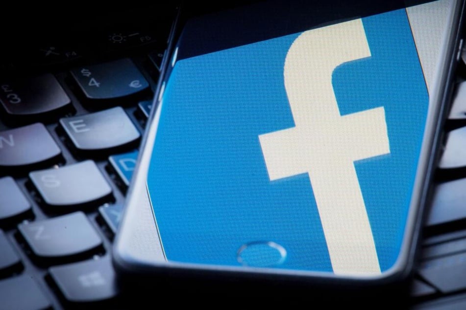 Facebook musste den Post wiederherstellen. (Symbolbild)
